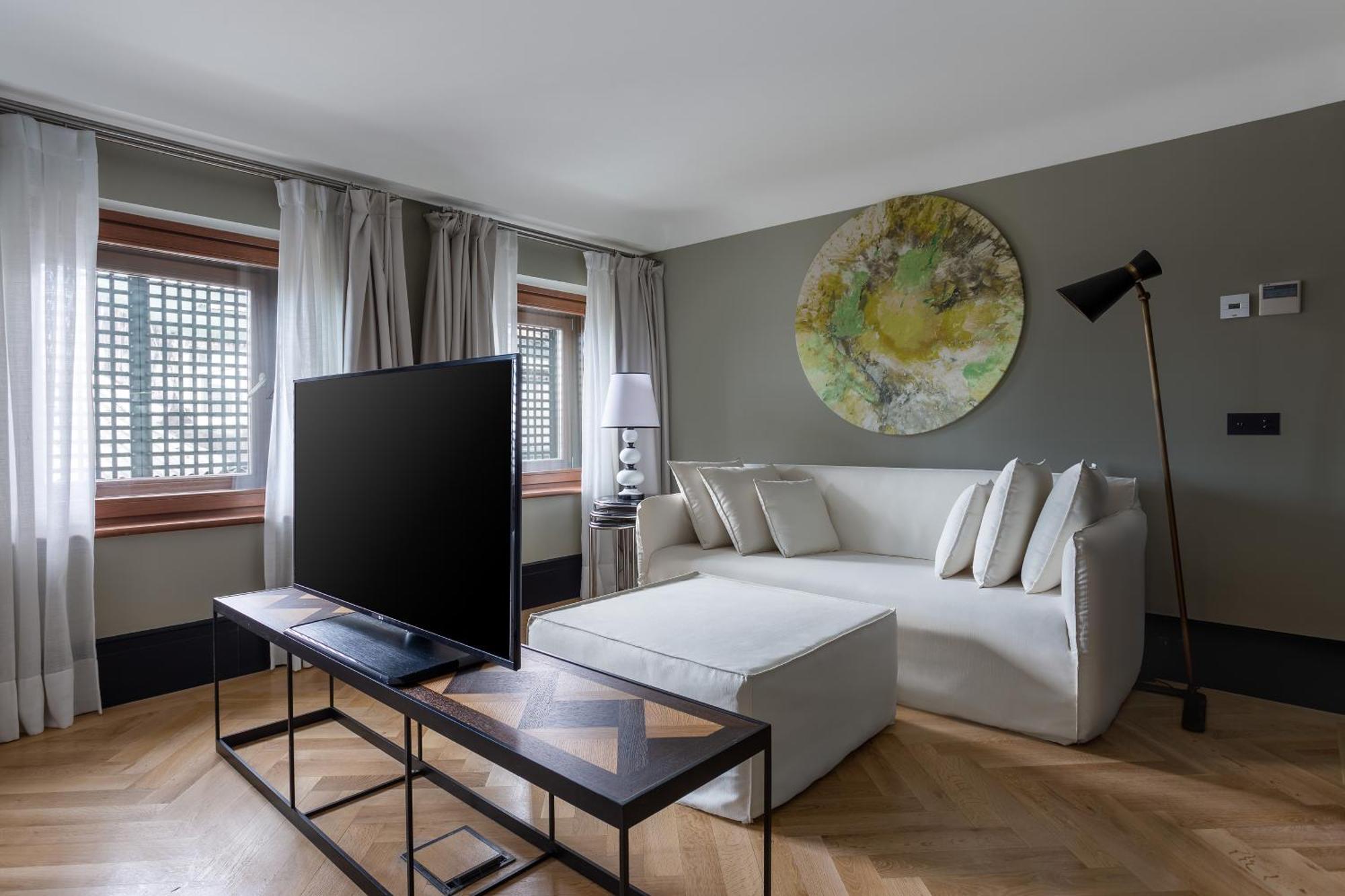 Design Suite Room,1216565920:JPEG